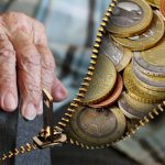 De miljardendans van ons pensioen: van ongekende verhogingen tot wankele beurskoersen